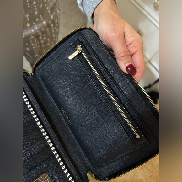 Henri Bendel Black Leather Continental Wallet - Picture 11 of 16